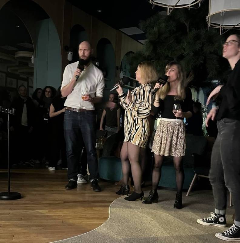 Animation musicale qui renforce la cohésion d’équipe pour une soirée événementielle à Lyon de 50 personnes