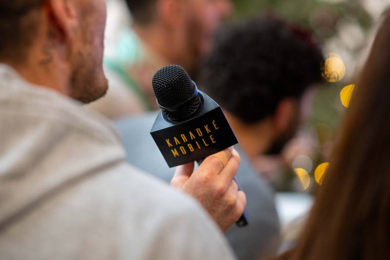 photo de location de la karaoké mobile pour le pot de départ à Paris